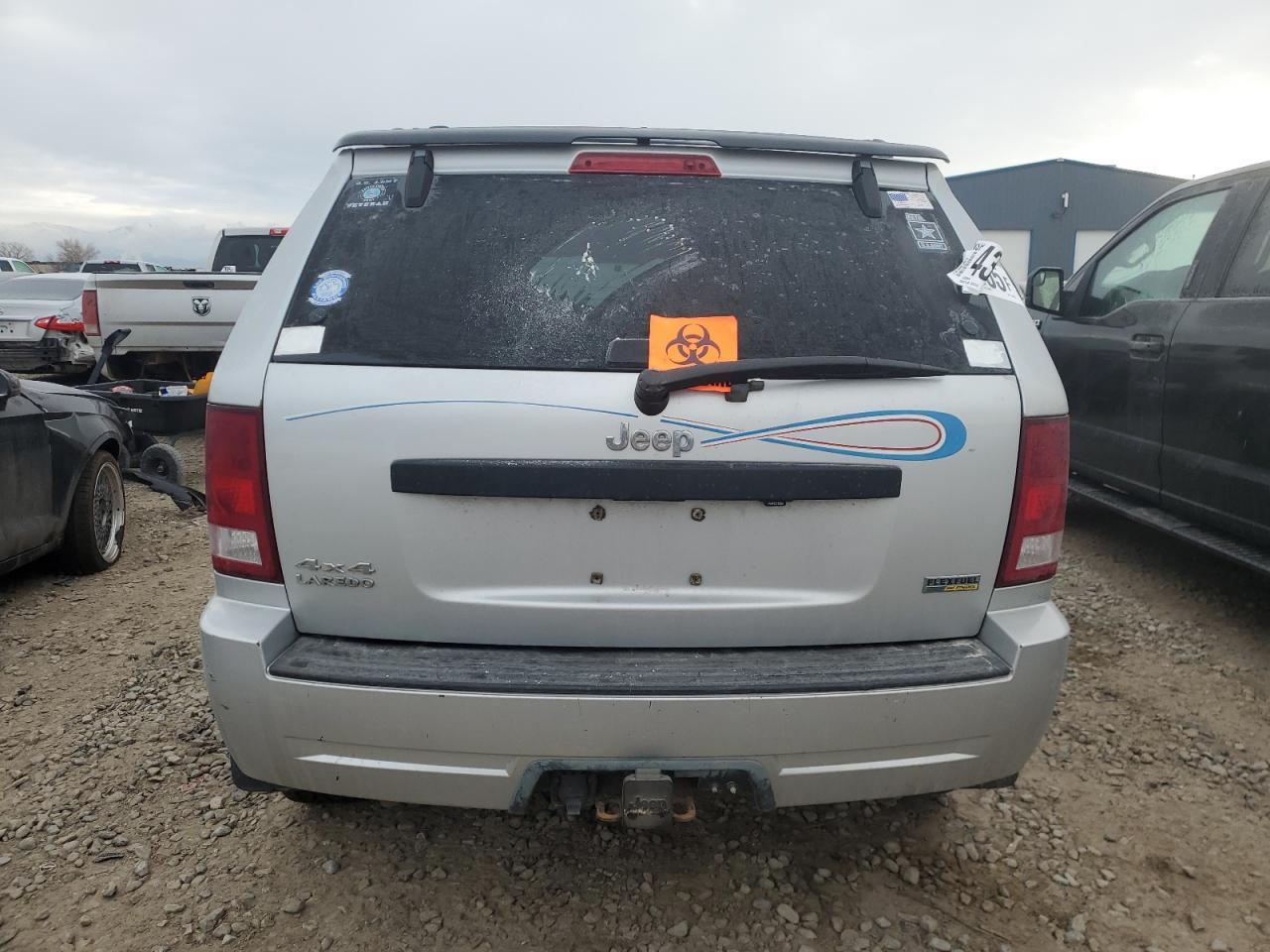 2007 Jeep Grand Cherokee Laredo - Image 6