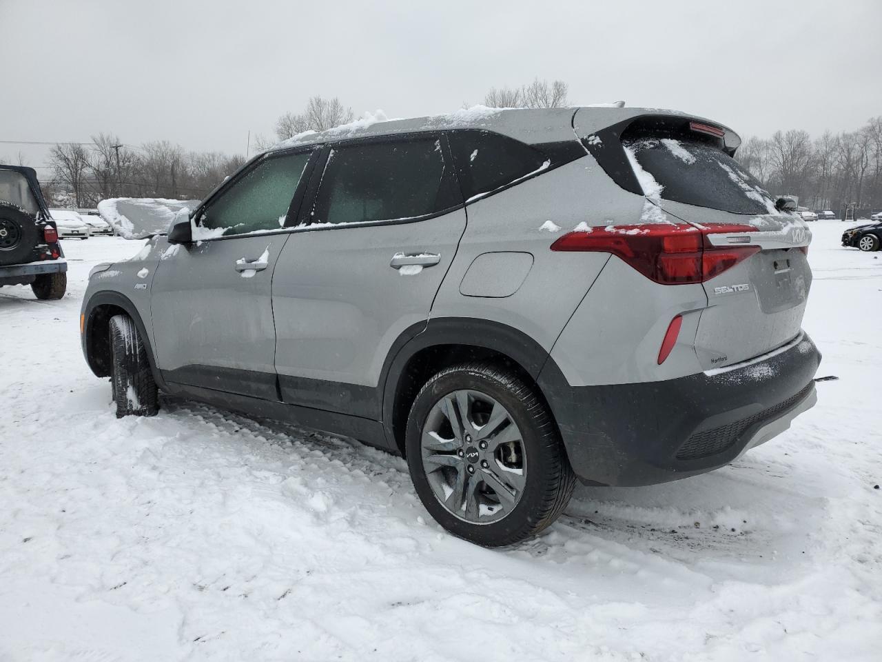 2023 Kia Seltos Lx - Image 2