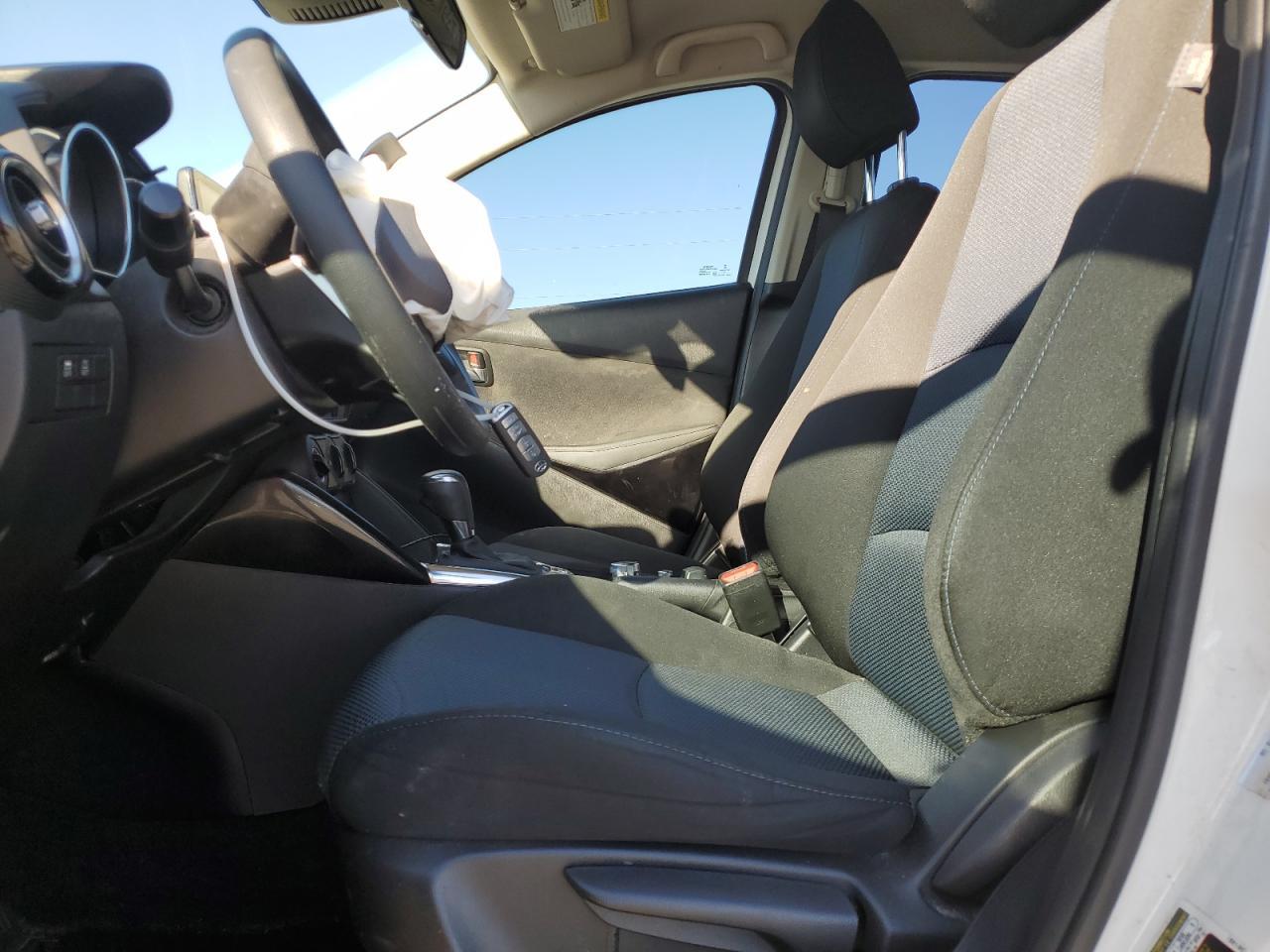 2018 Toyota Yaris Ia - Фото 7