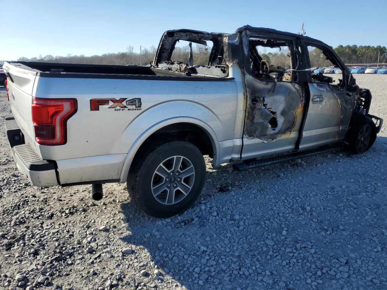 2016 Ford F150 Supercrew - Фото 3
