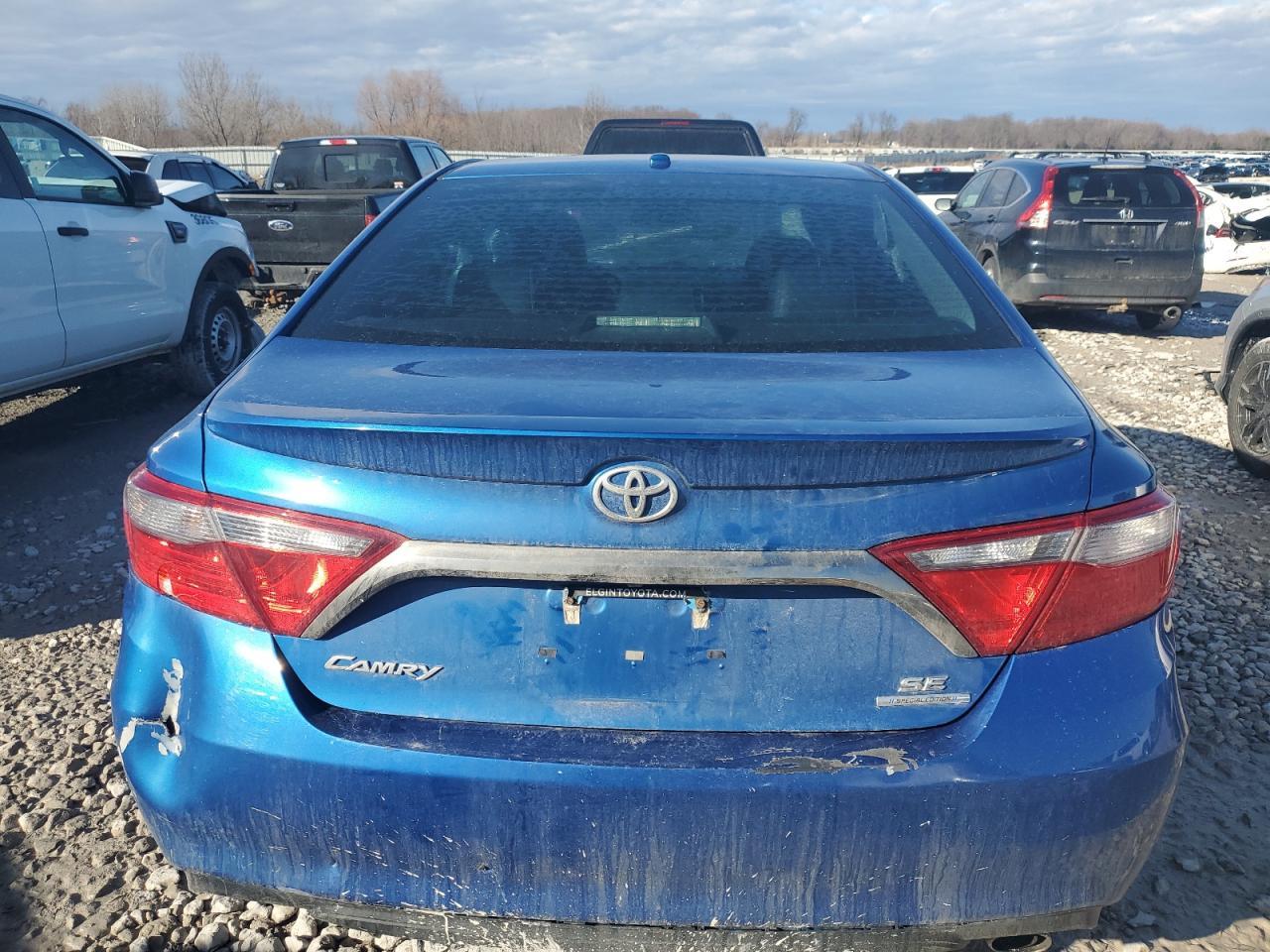 2016 Toyota Camry Le - Image 6