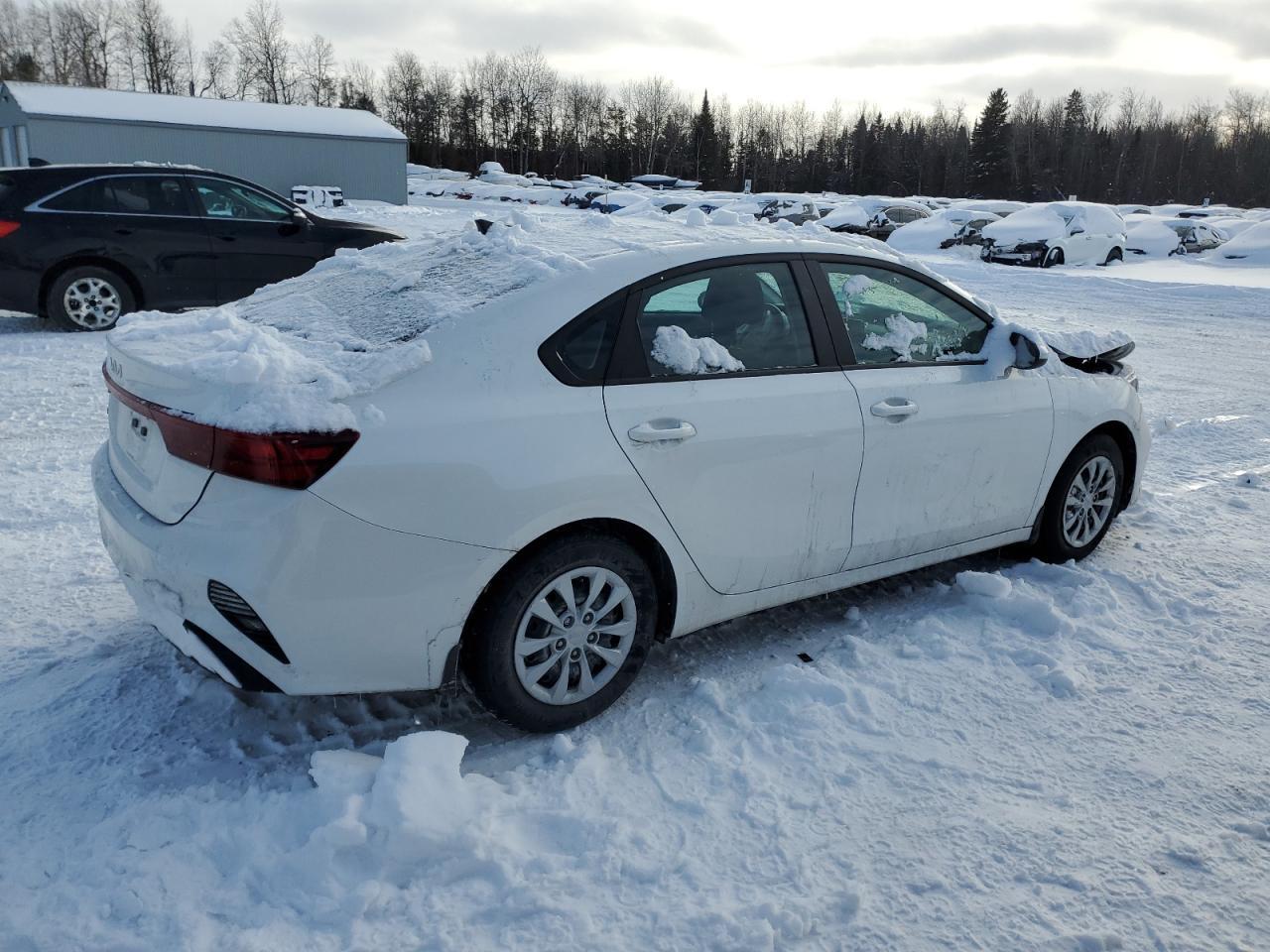2023 Kia Forte Lx - Фото 3