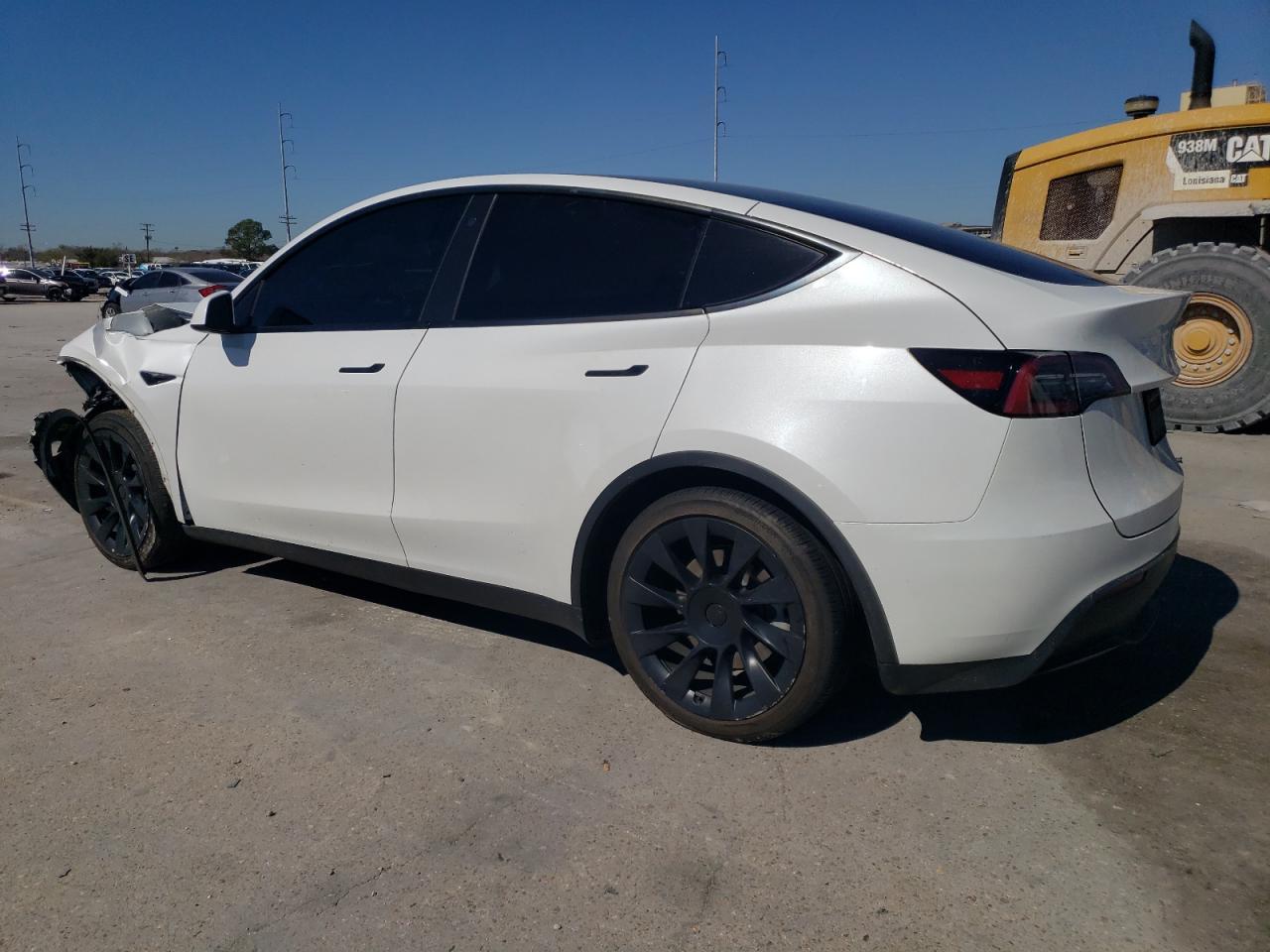 2023 Tesla Model Y - Image 2