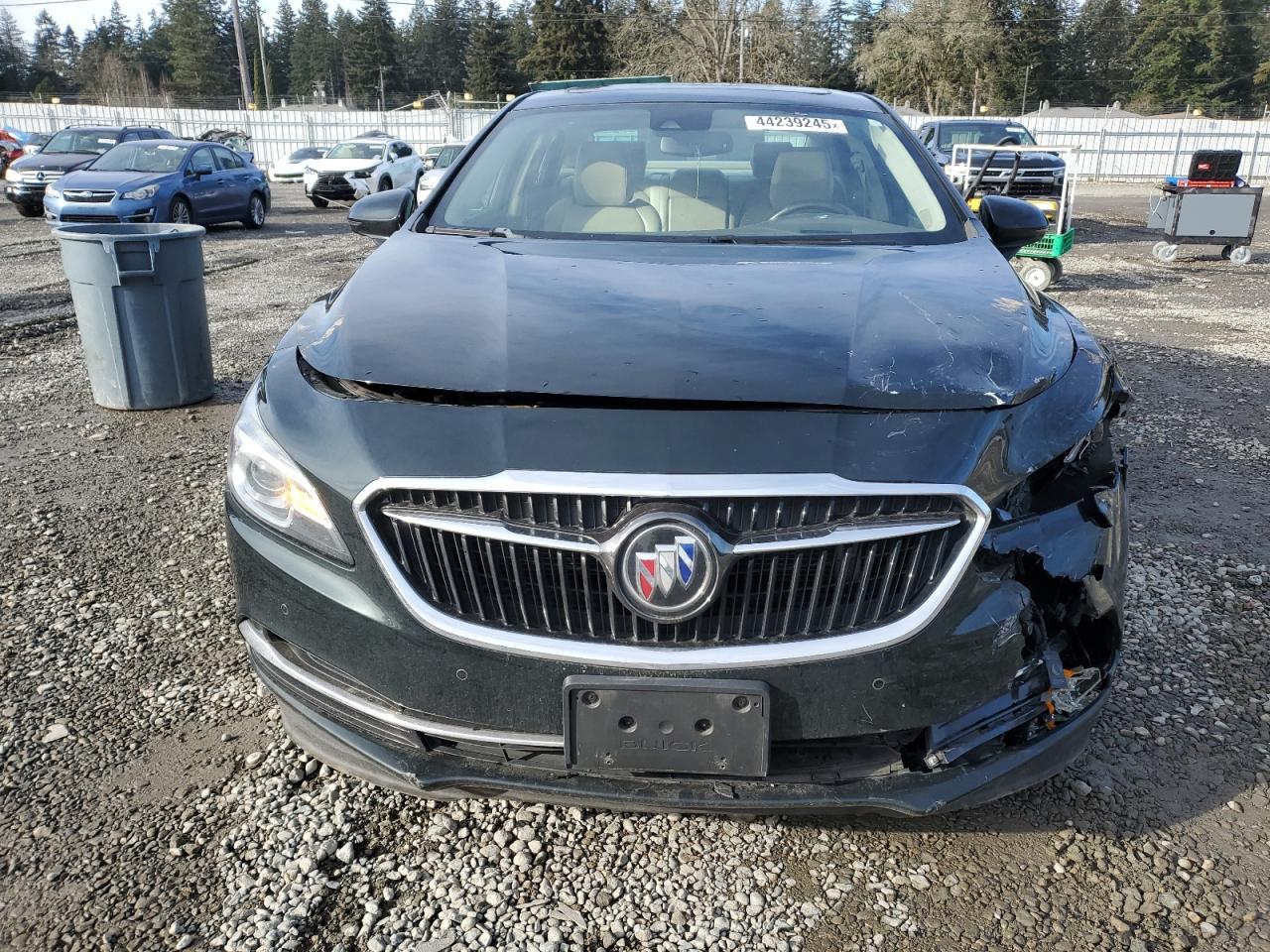 2017 Buick Lacrosse Premium - Фото 5