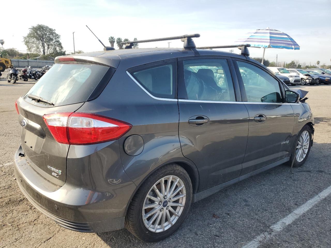 2015 Ford C-Max Sel - Фото 3