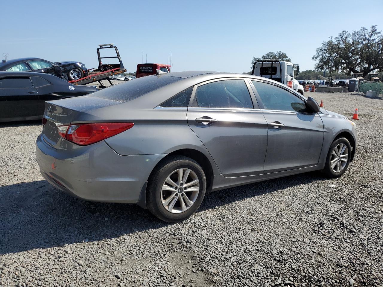 2012 Hyundai Sonata Gls - Фото 3