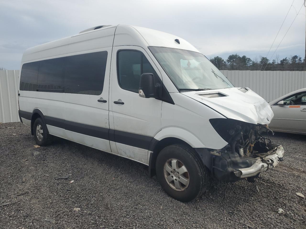 2017 Mercedes-Benz Sprinter 2500 - Фото 4