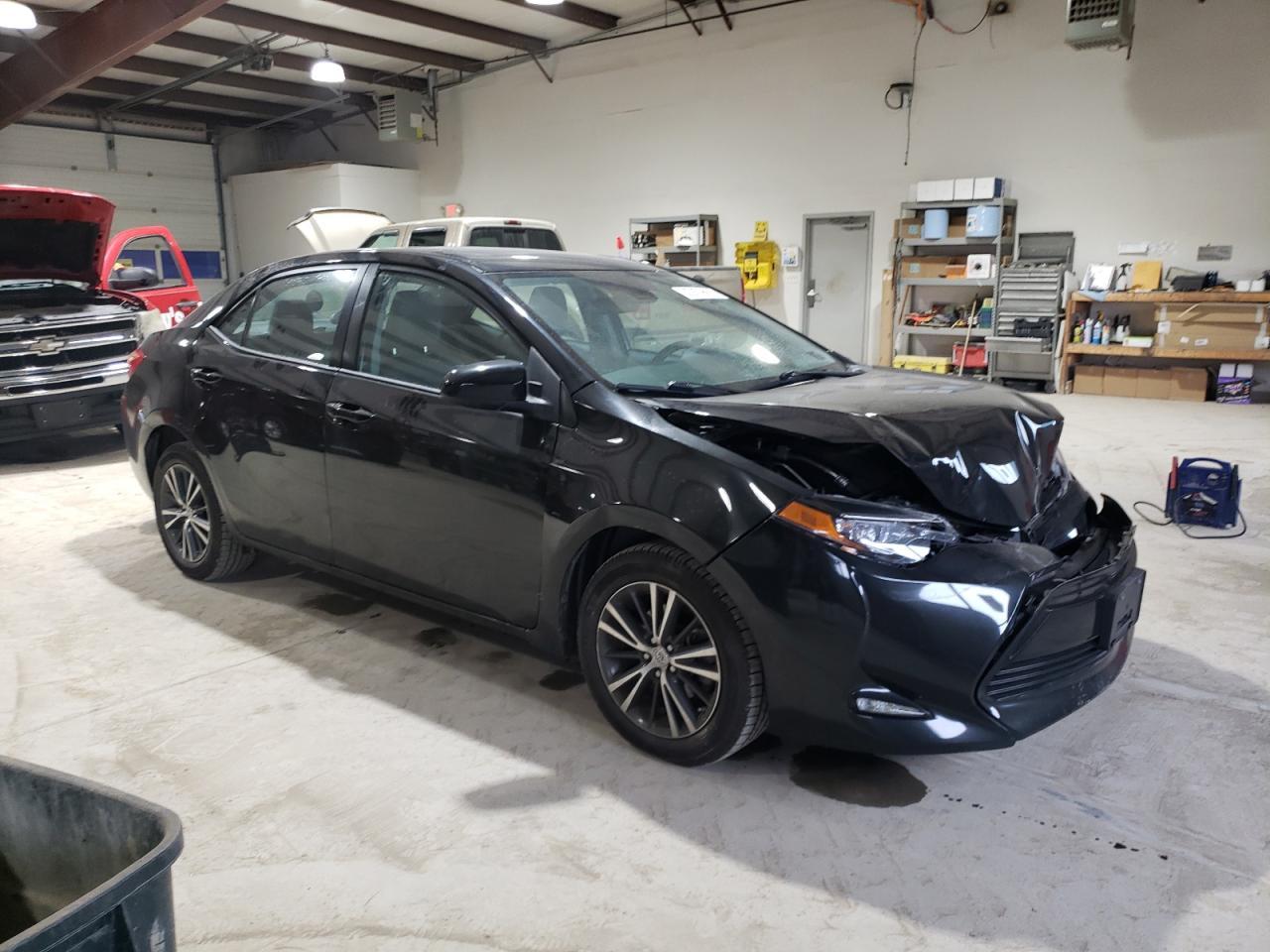 2017 Toyota Corolla L - Фото 4