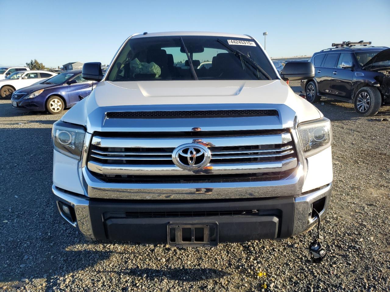 2014 Toyota Tundra Crewmax Sr5 - Фото 5