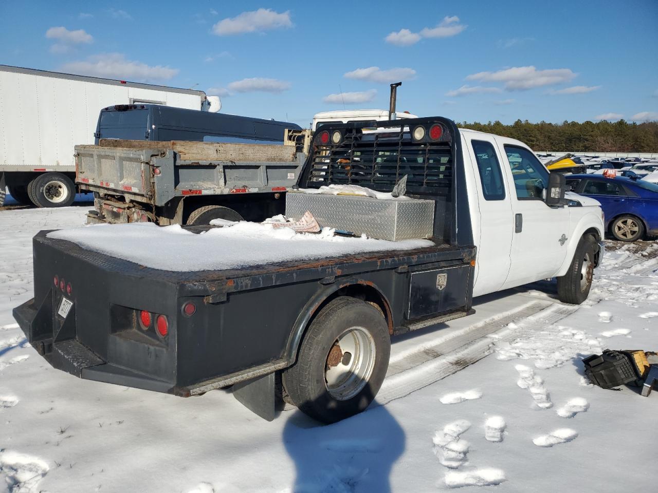 2011 Ford F350 Super Duty - Image 3