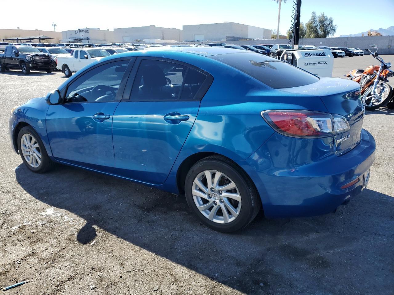 2012 Mazda 3 I - Фото 2