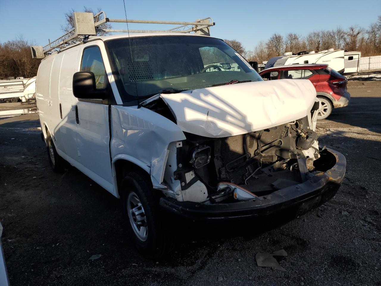2014 GMC Savana G3500 - Image 4