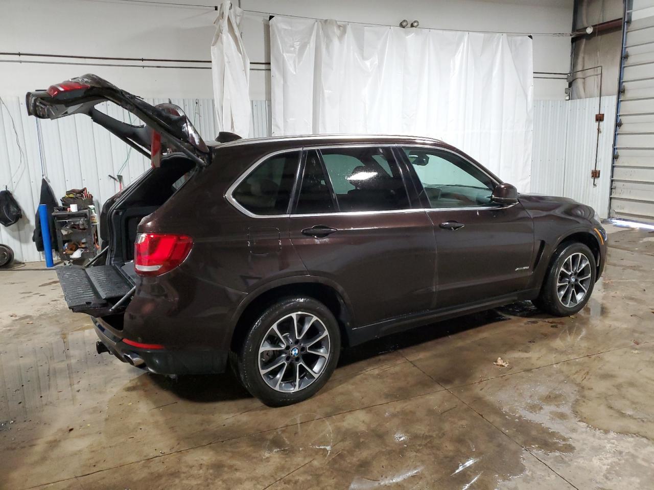 2017 BMW X5 xDrive35I - Фото 3