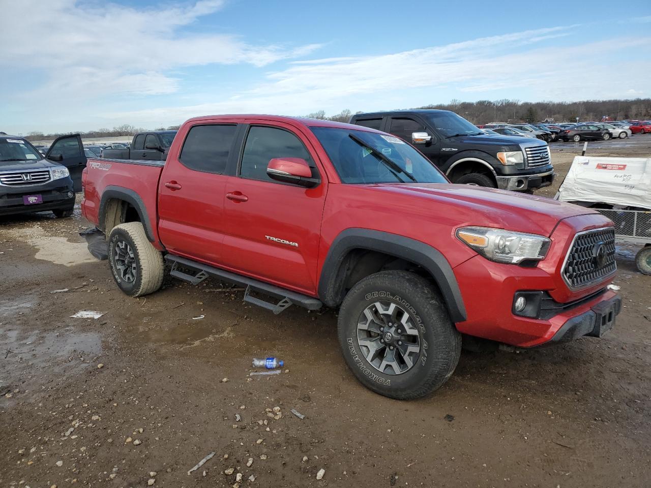 2018 Toyota Tacoma Double Cab - Фото 4