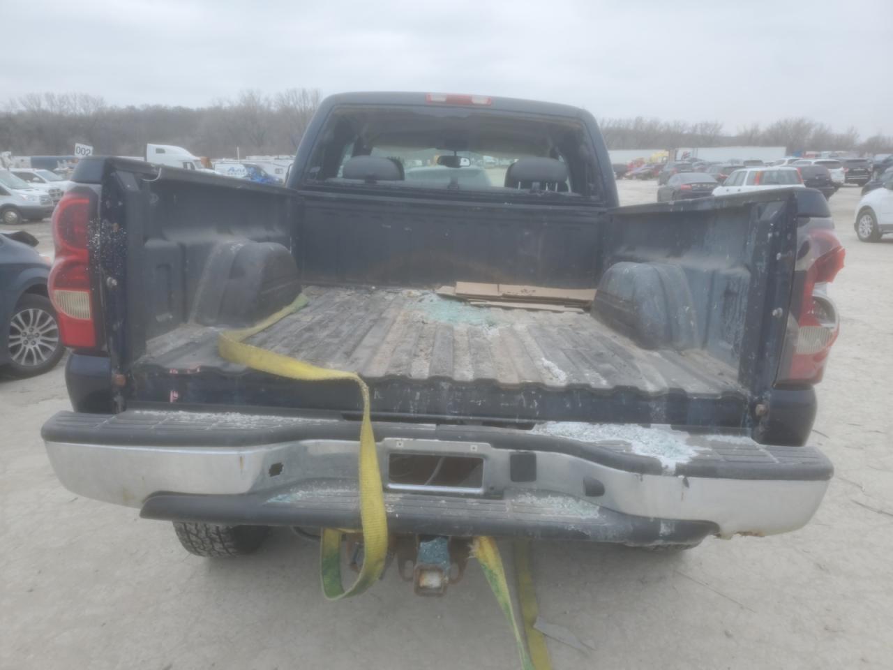 2005 Chevrolet Silverado K2500 Heavy Duty - Image 6