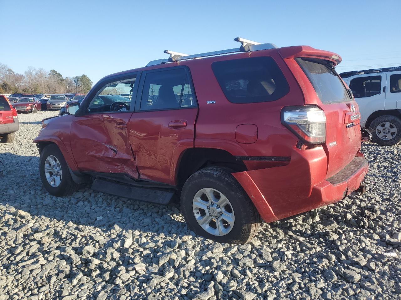 2016 Toyota 4Runner Sr5/Sr5 Premium - Image 2