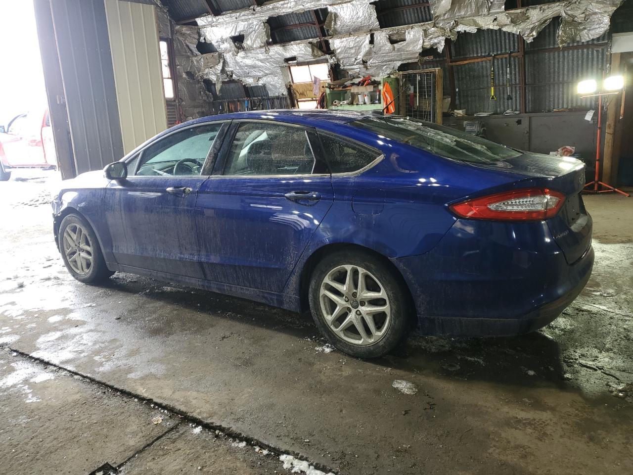 2016 Ford Fusion Se - Фото 2