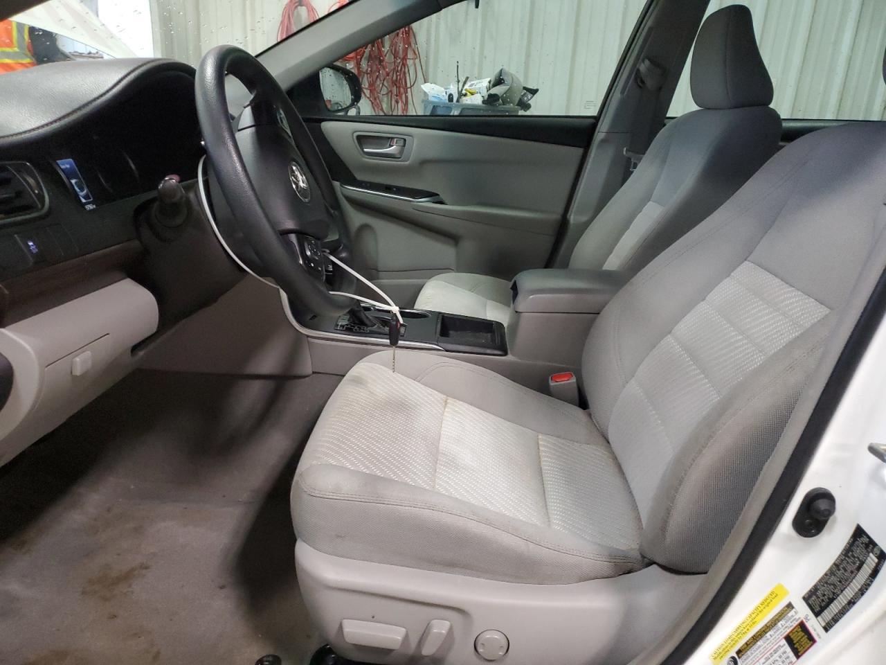 2017 Toyota Camry Le - Фото 7