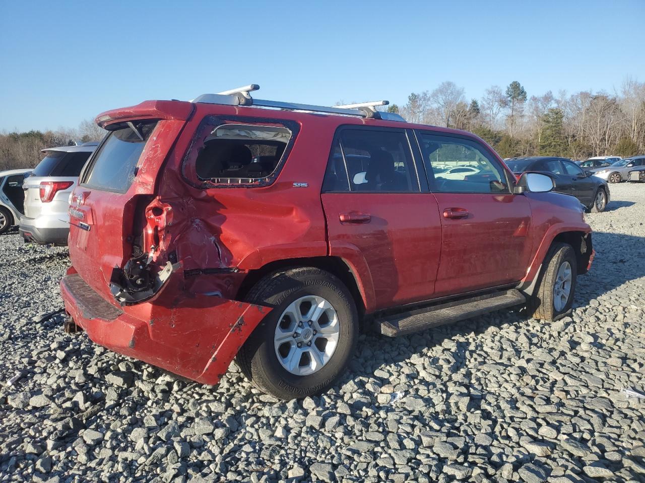 2016 Toyota 4Runner Sr5/Sr5 Premium - Image 3