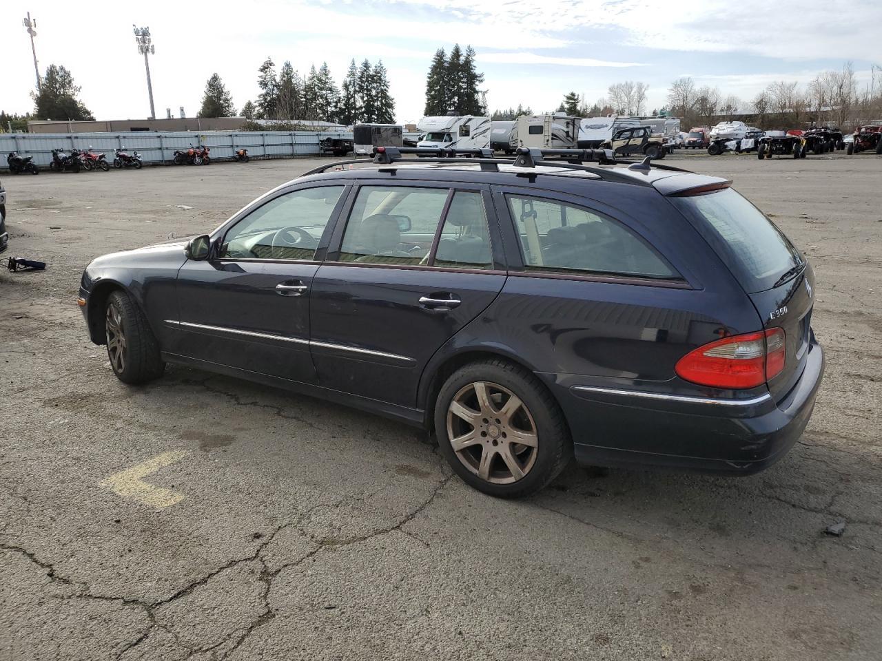 2008 Mercedes-Benz E 350 4Matic Wagon - Фото 2