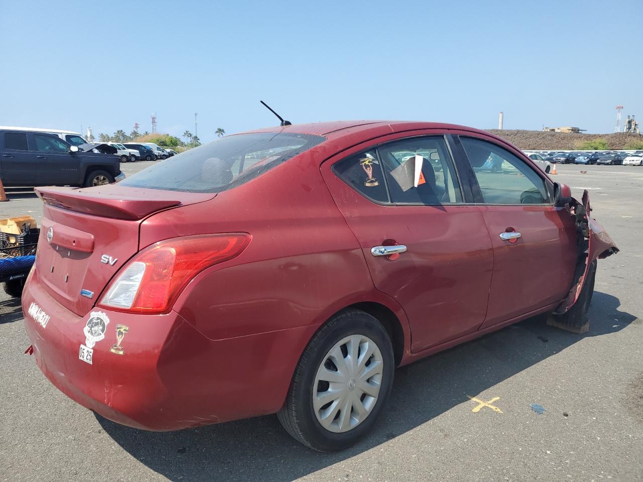 2014 Nissan Versa S - Фото 3