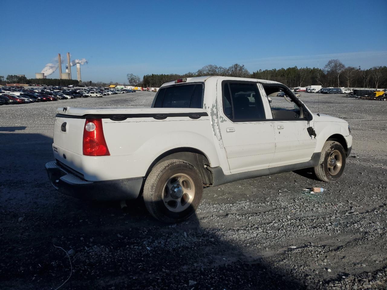 2004 Ford Explorer Sport Trac - Image 3