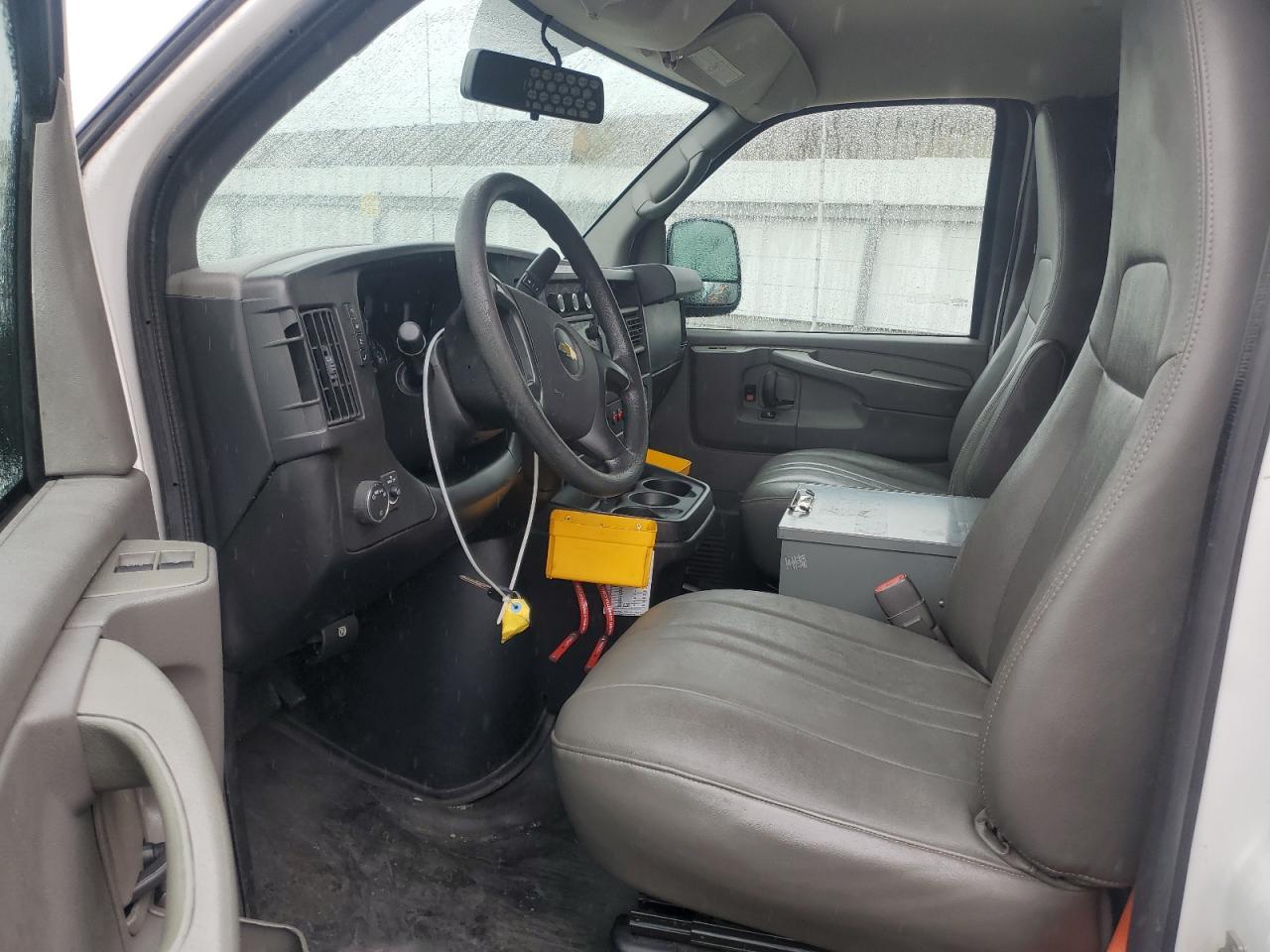 2014 Chevrolet Express G2500 - Фото 7