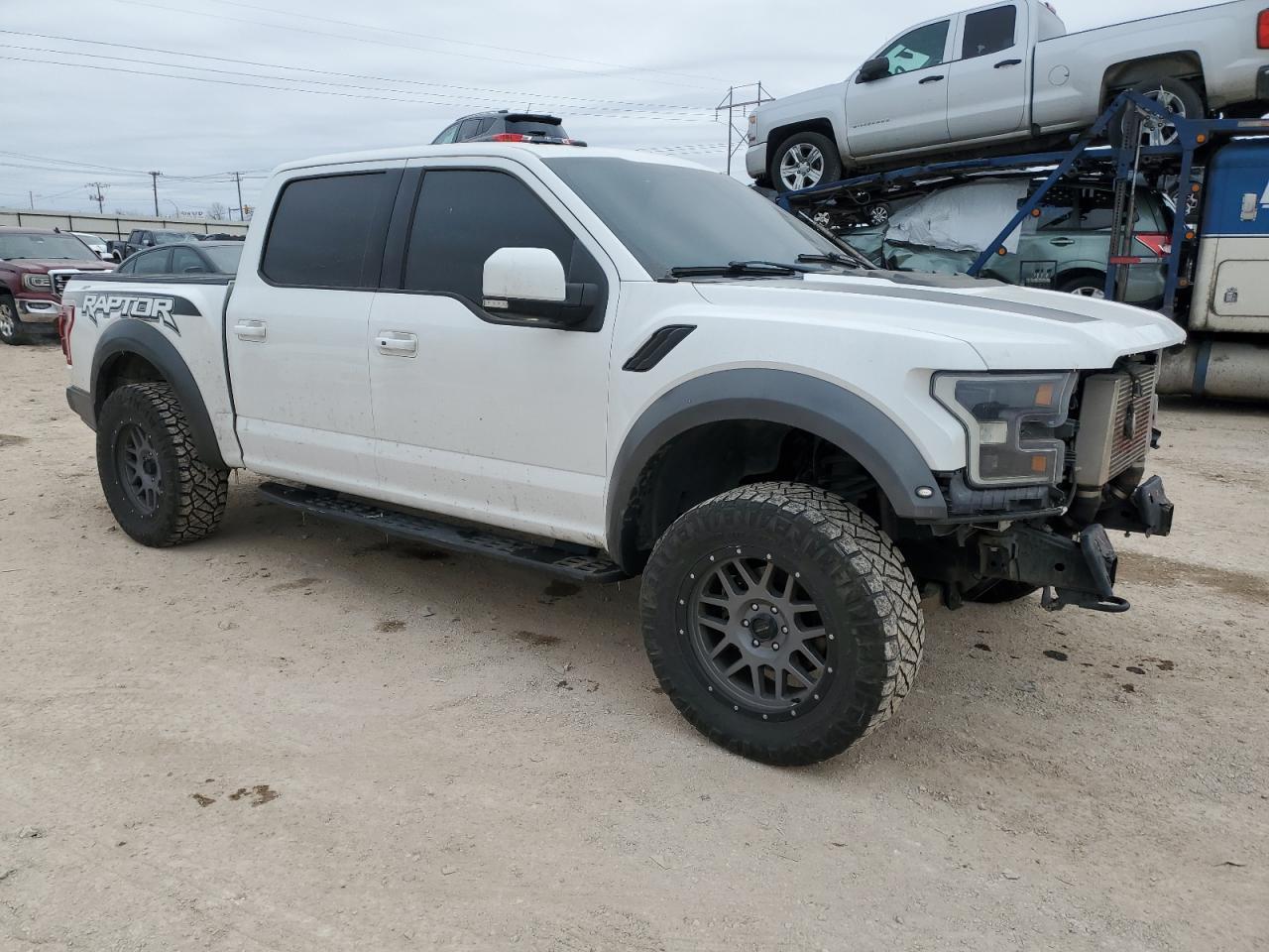 2017 Ford F150 Raptor - Фото 4