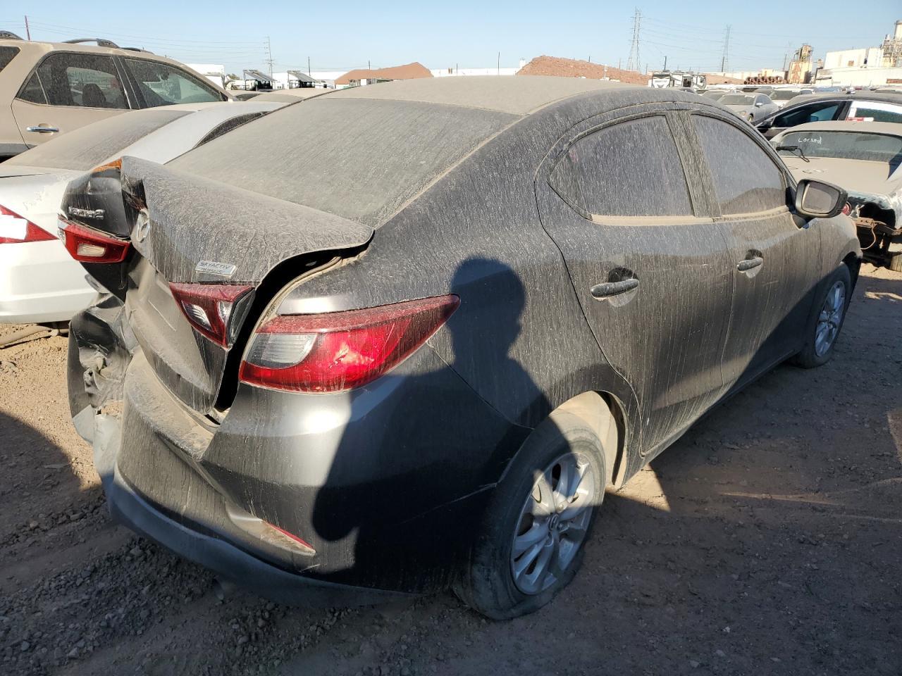 2019 Mazda 2 - Фото 3