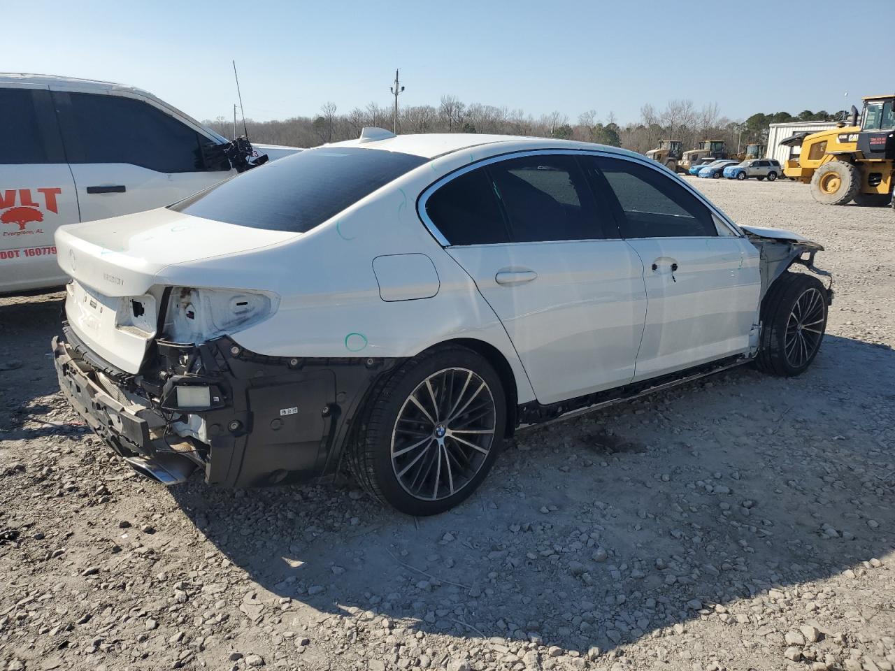 2021 BMW 530 I - Фото 3