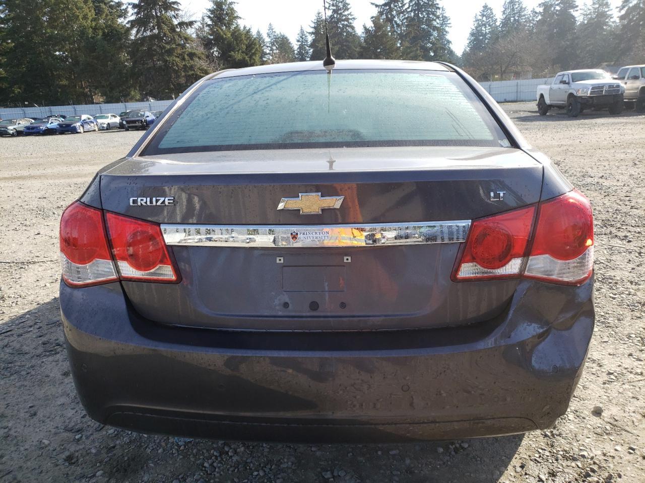 2011 Chevrolet Cruze Lt - Image 6