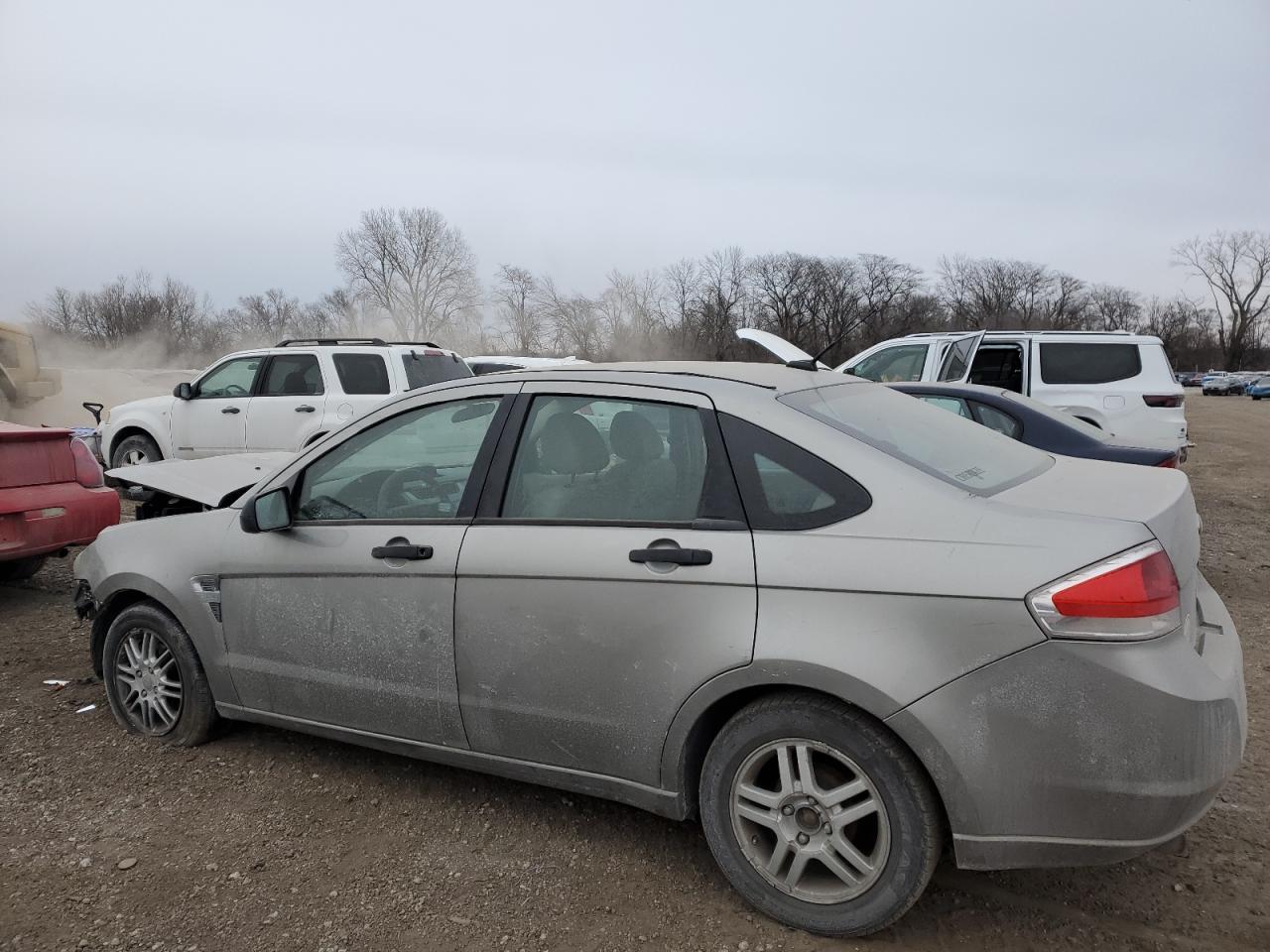 2008 Ford Focus Se - Image 2