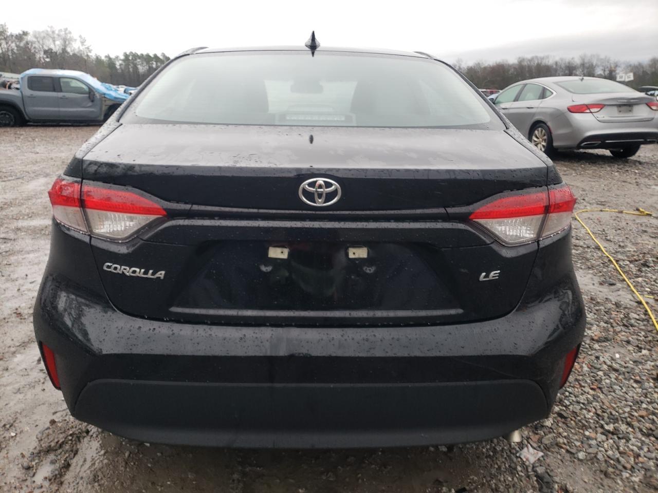 2024 Toyota Corolla Le - Image 6