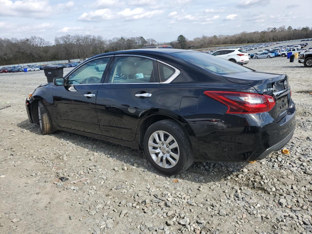 2017 Nissan Altima 2.5 - Фото 2