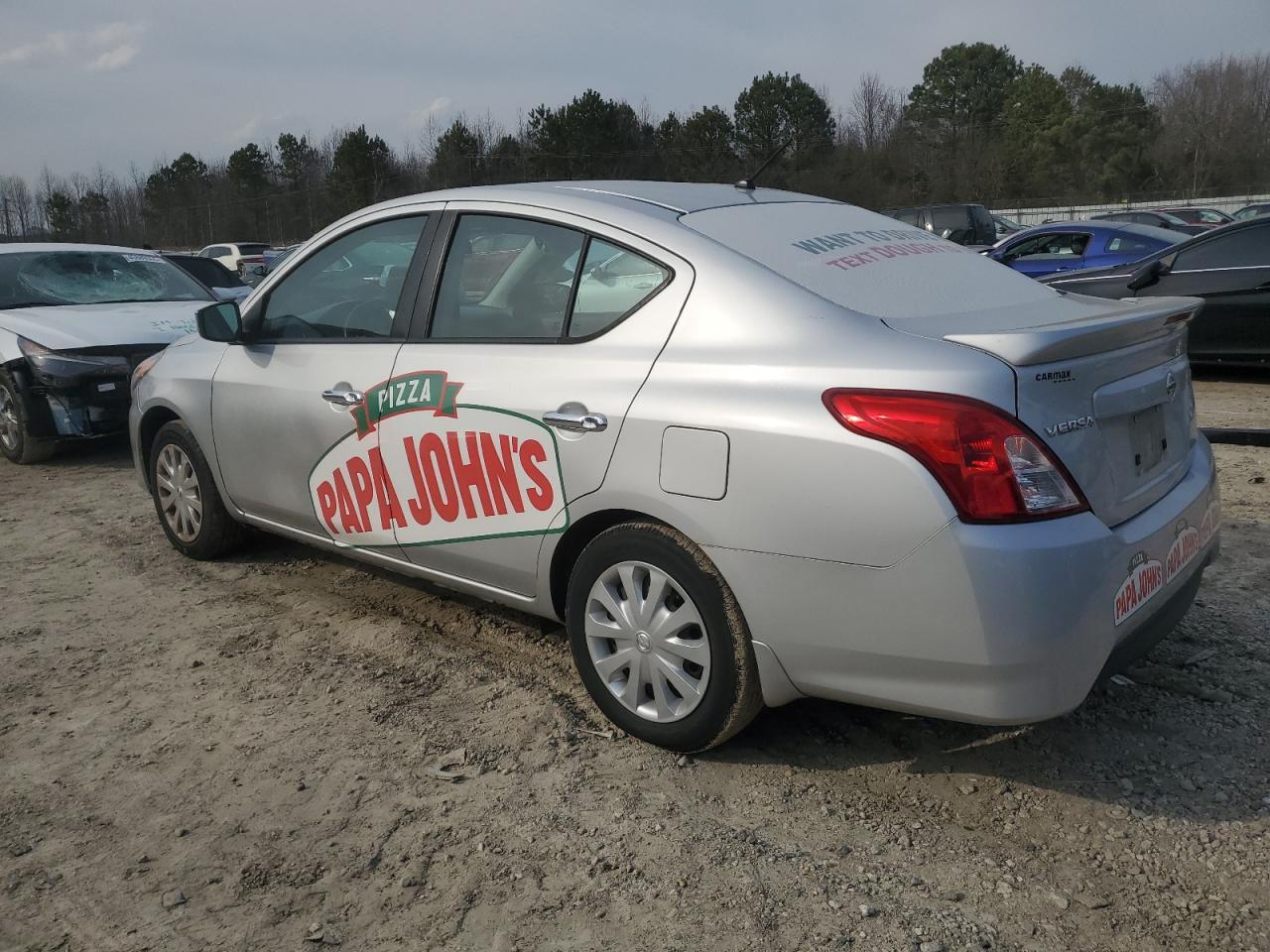 2017 Nissan Versa S - Фото 2