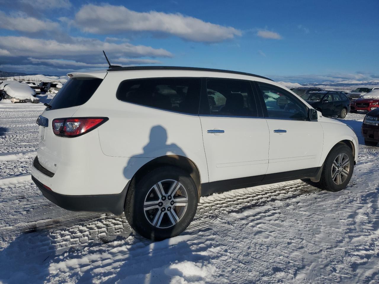 2017 Chevrolet Traverse Lt - Image 3