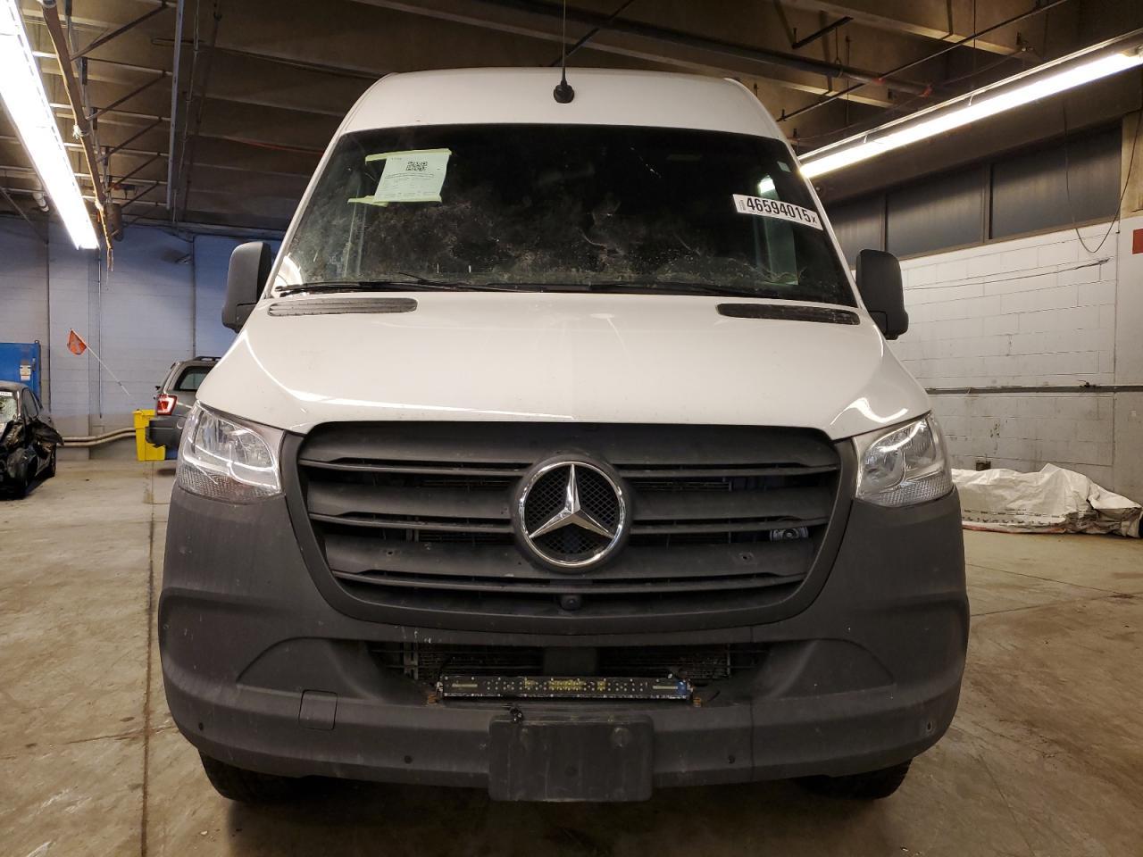 2023 Mercedes-Benz Sprinter 2500 - Image 5