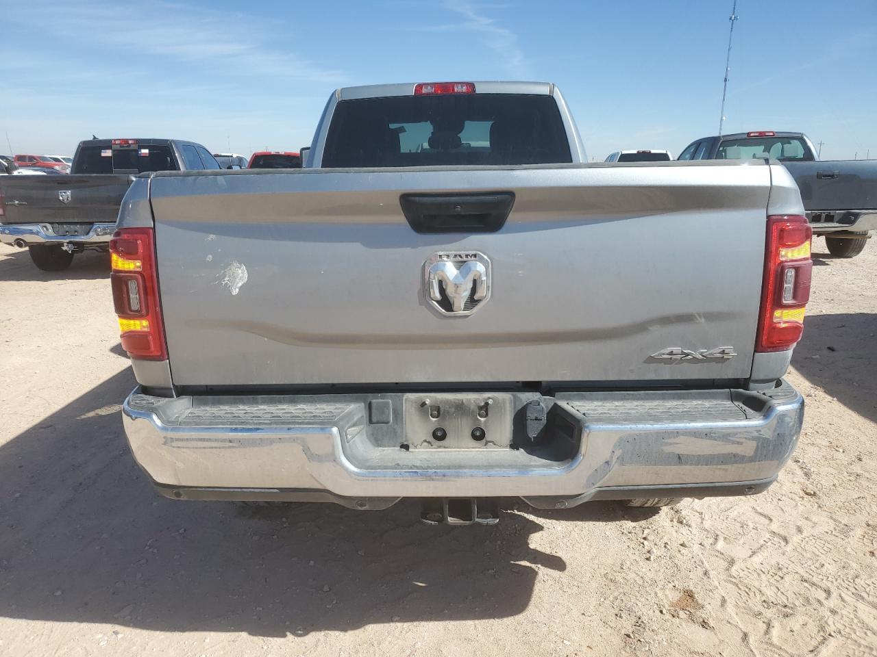 2023 Ram 2500 Tradesman - Фото 6