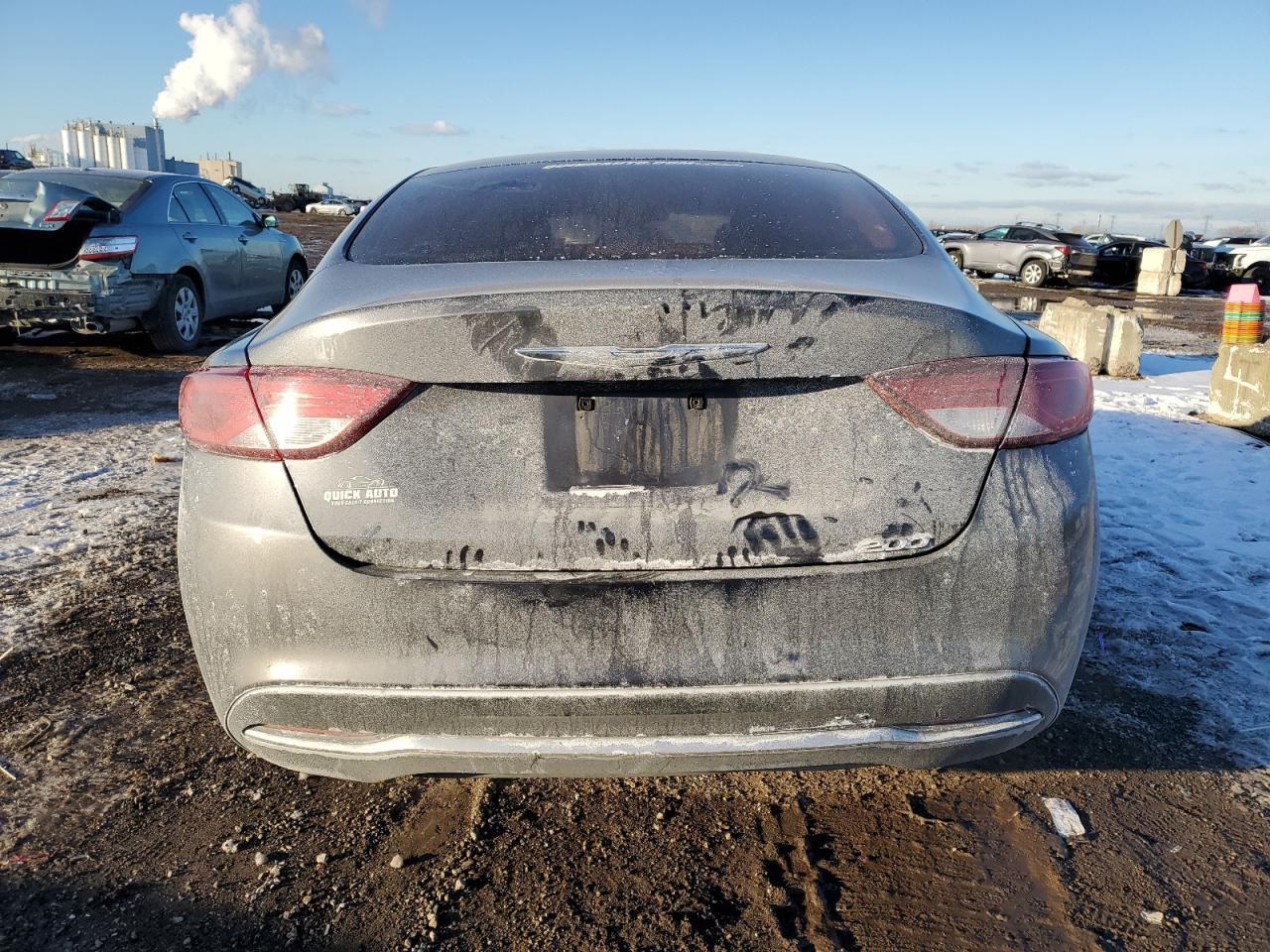 2015 Chrysler 200 Limited - Фото 6