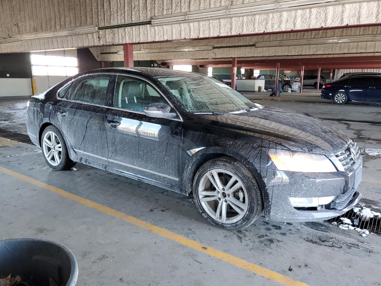 2014 Volkswagen Passat Sel - Фото 4