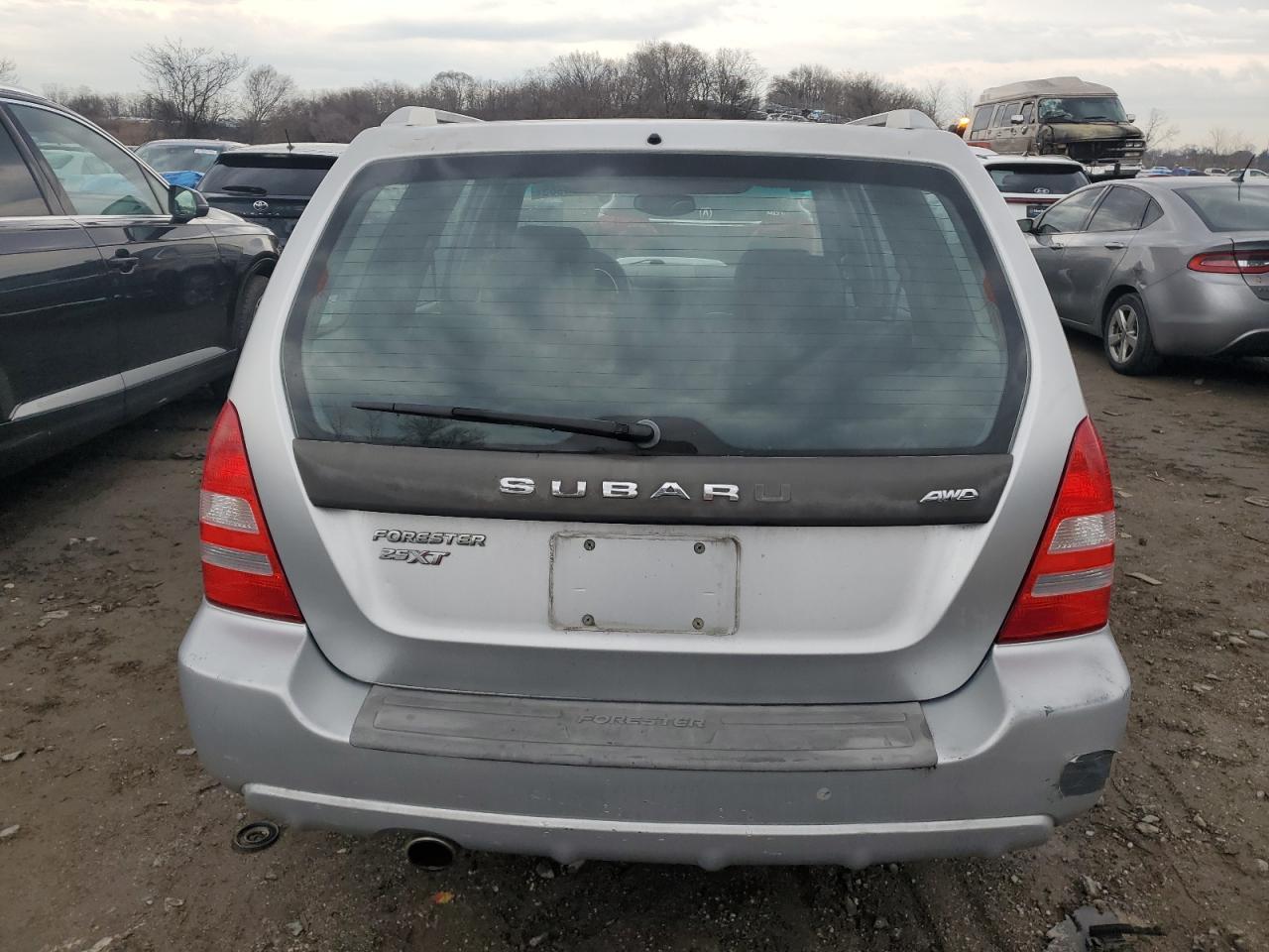 2004 Subaru Forester 2.5Xt - Фото 6