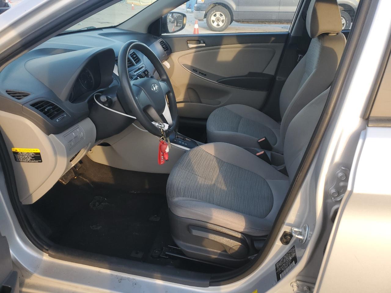 2016 Hyundai Accent Se - Image 7