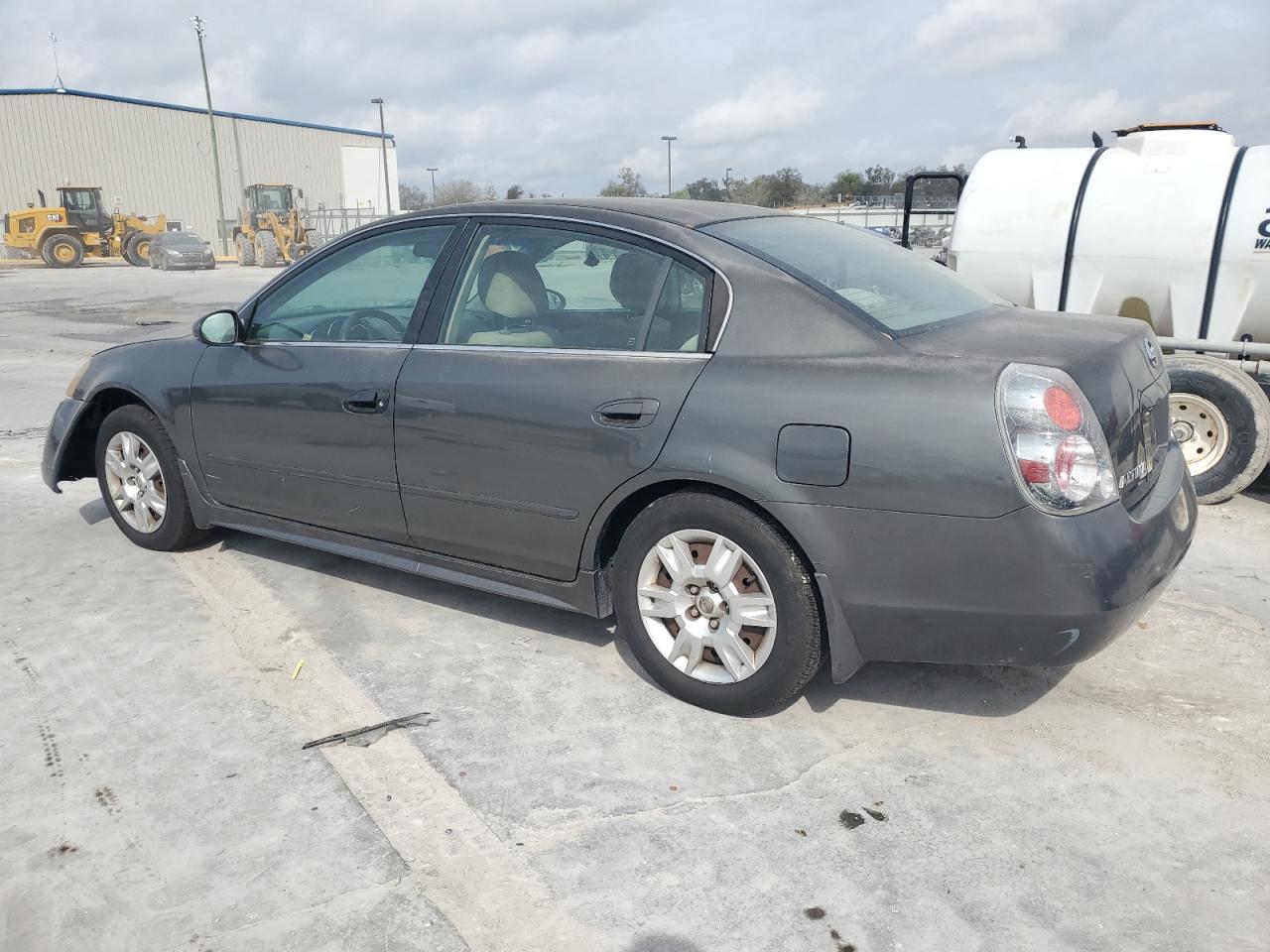 2005 Nissan Altima S - Фото 2