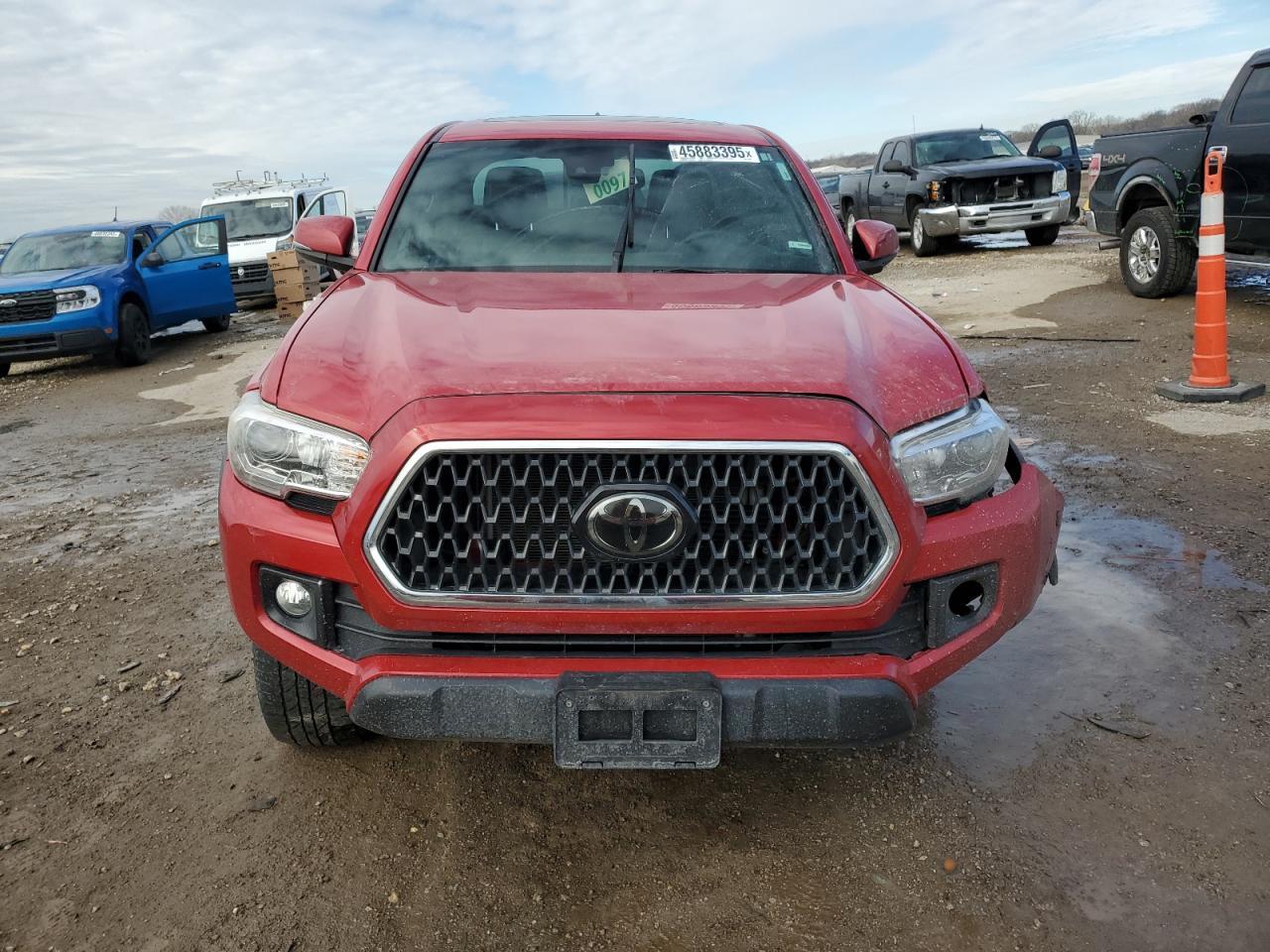 2018 Toyota Tacoma Double Cab - Фото 5