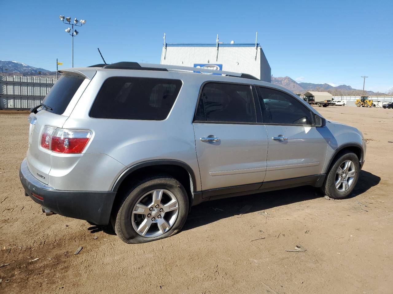 2012 GMC Acadia Sle - Image 3