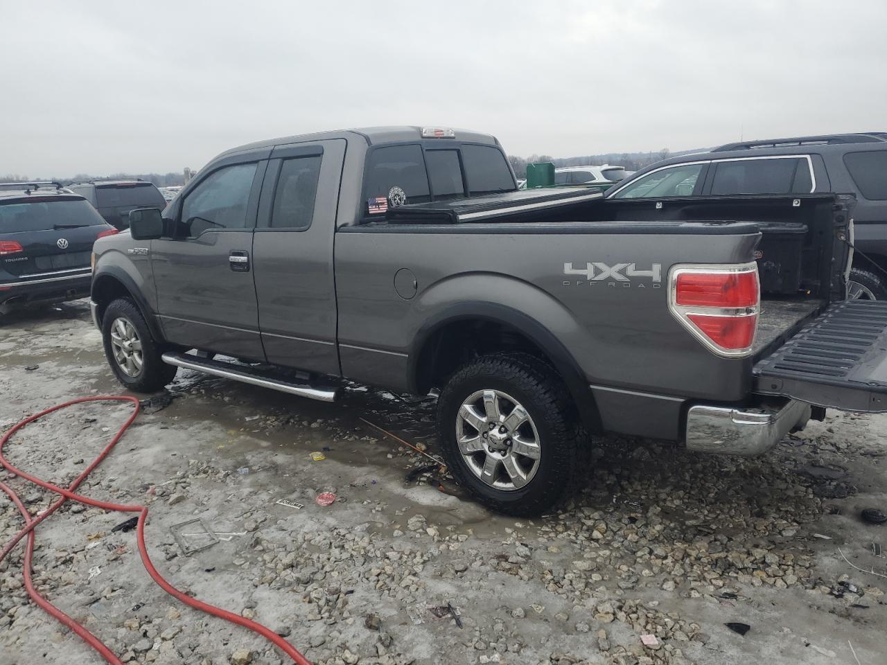 2013 Ford F150 Super Cab - Фото 2