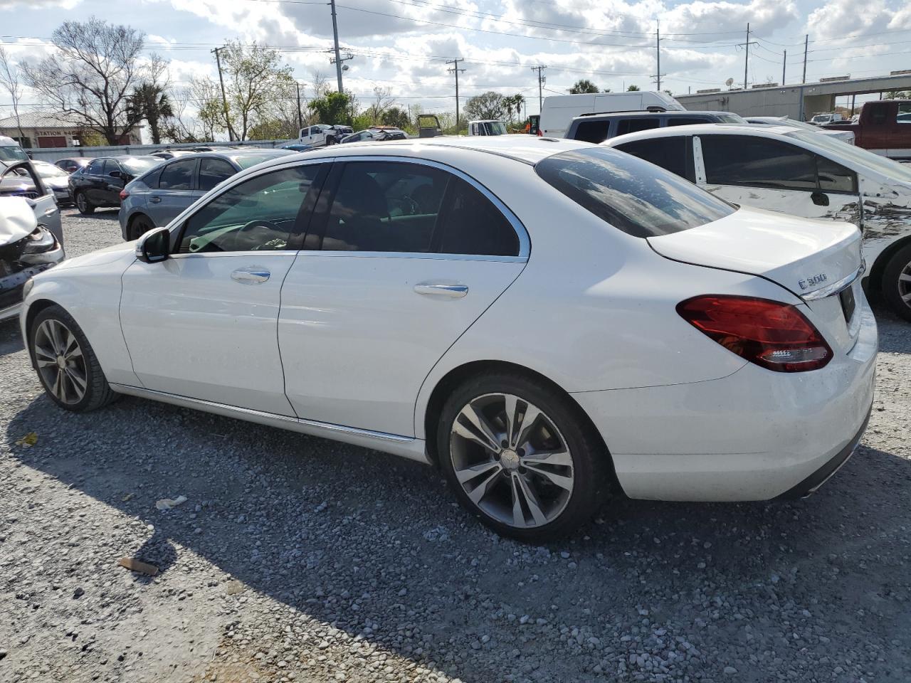 2016 Mercedes-Benz C 300 - Image 2