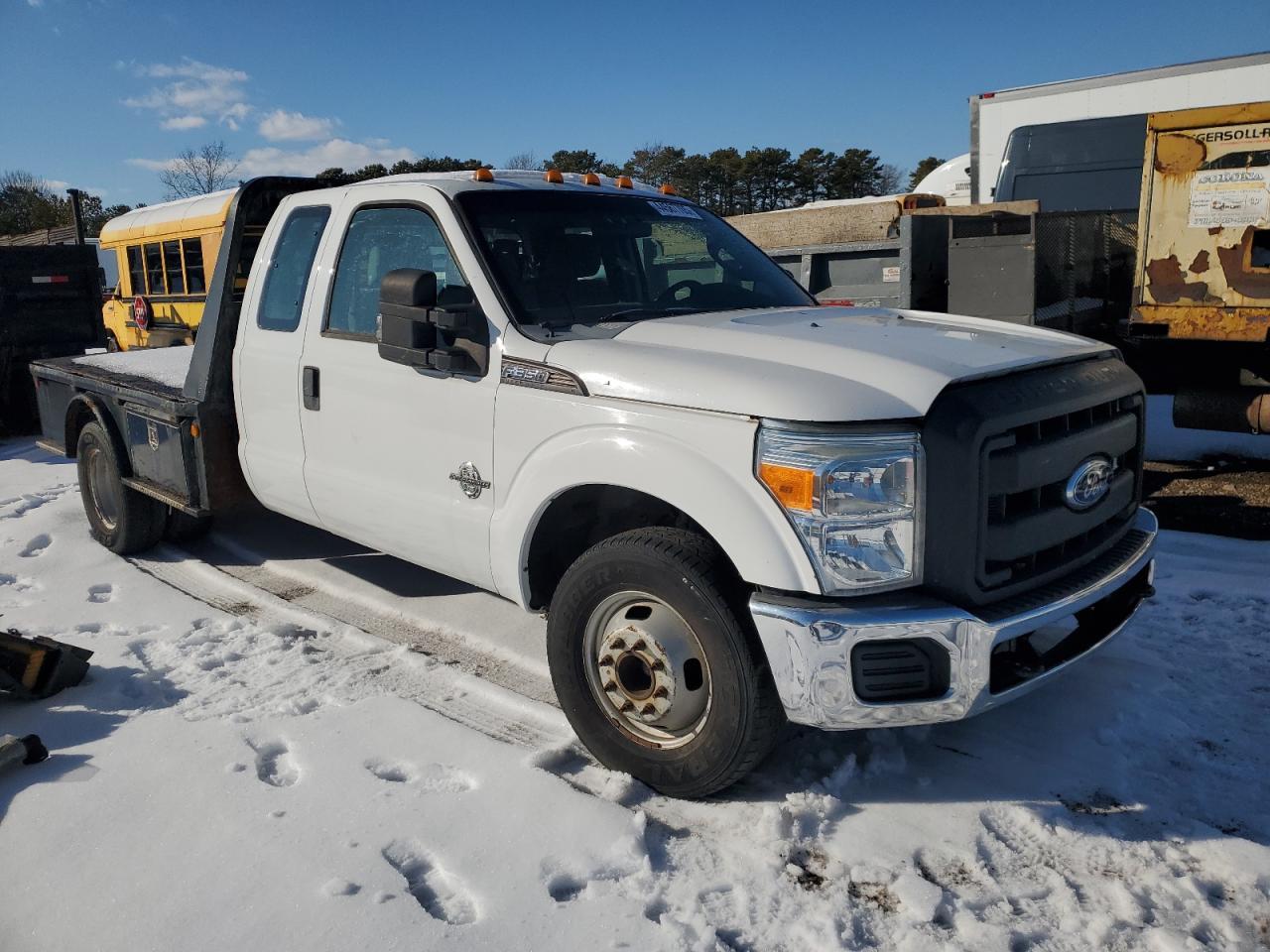 2011 Ford F350 Super Duty - Image 4