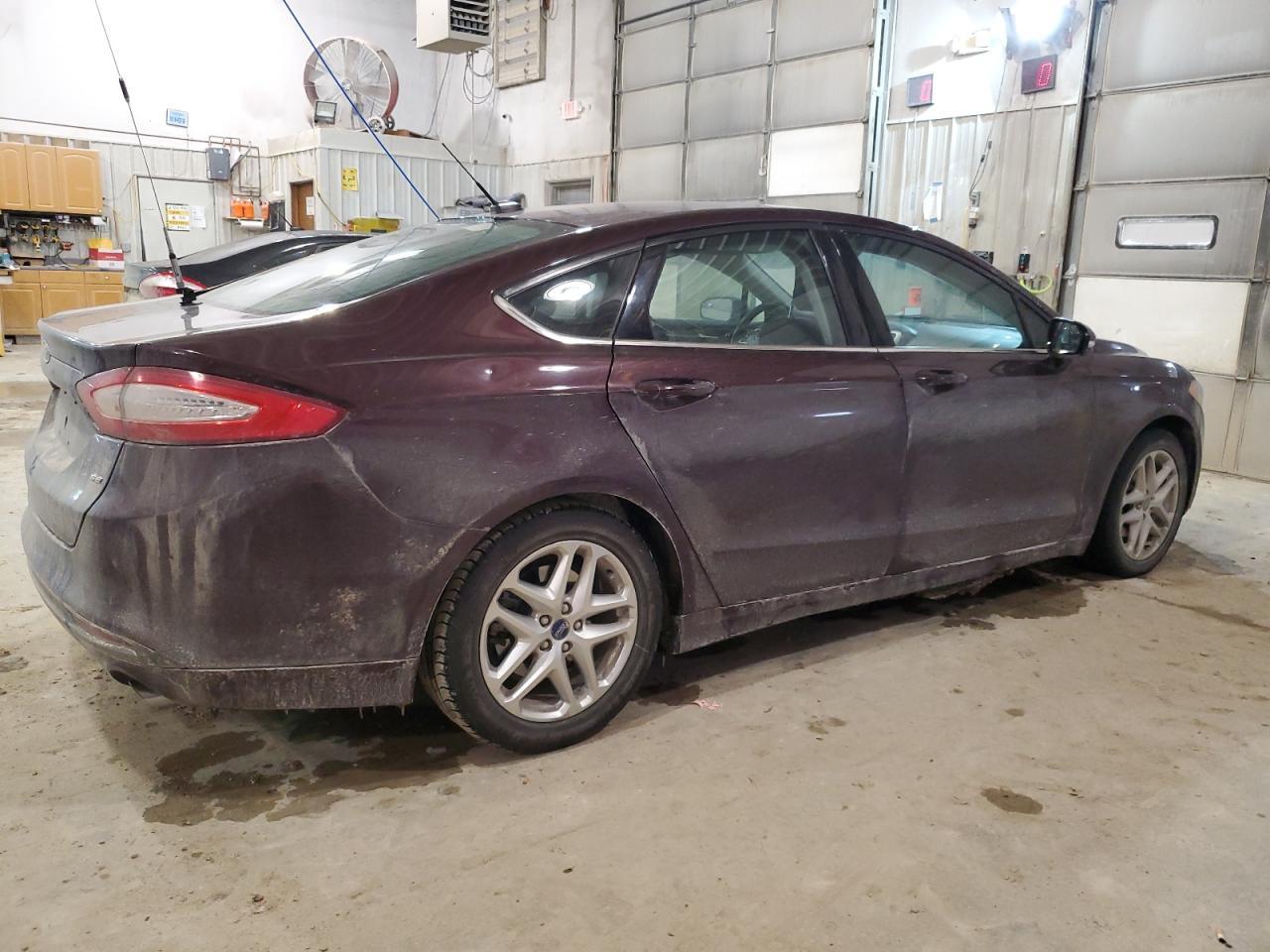 2013 Ford Fusion Se - Фото 3