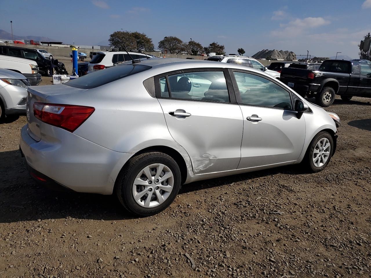 2015 Kia Rio Lx - Фото 3